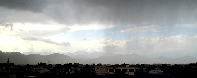 Pluie de printemps à Kaboul