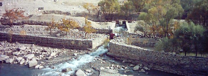 Dispositif d'irrigation à l'entrée du Pandjchir